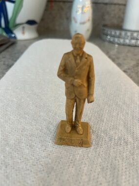 Small Plastic resin Figurine Statue - 'Wilson' Inscribed front back 1913-21